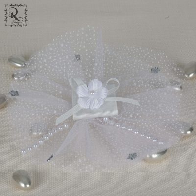 Wedding chocolate packaging silver flower